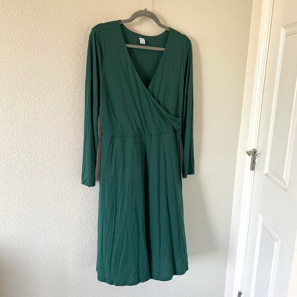 NWT Old Navy Long Sleeve Wrap Dress